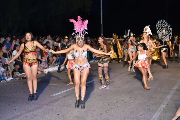 Los corsos riojanos se llevan todas las miradas este sábado
