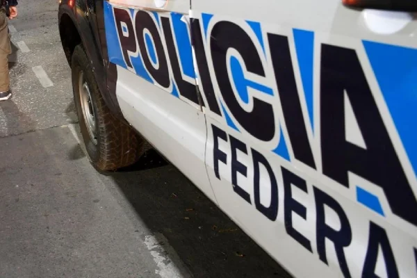Adolescente de 14 años mató a su madre policía en el Gran Rosario