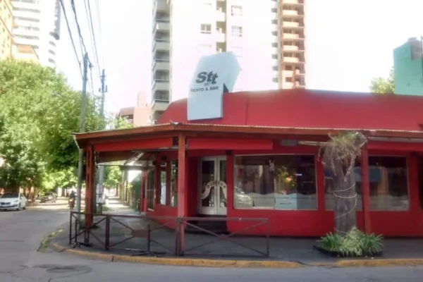 San Miguel: mataron a un hombre en la puerta de un bar y detuvieron a cuatro patovicas