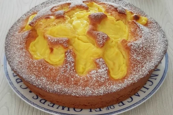Torta nua: la receta del bizcochuelo italiano con crema que es furor por su sencillez