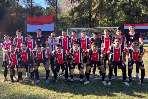 Chacarita Juniors goleó y sacó ventaja en la ida