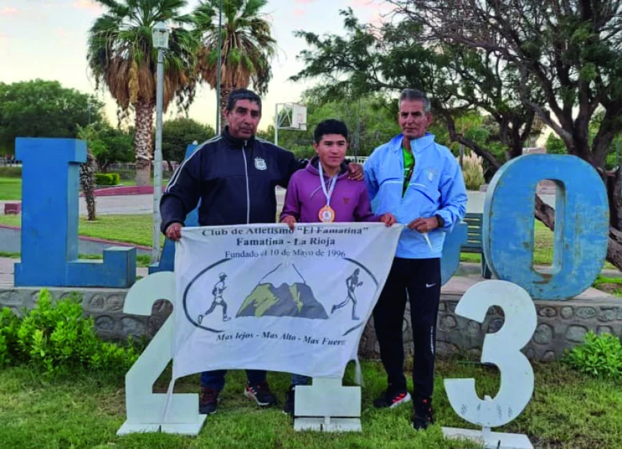 Aroldo Morales se converti&oacute; en el primer atleta U 20 en correr los Provinciales de 30 km.
