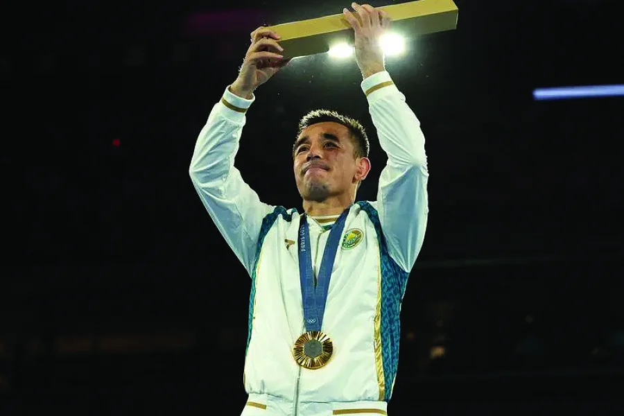Dusmatov es doble campeón olímpico.