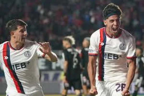San Lorenzo visita a Deportivo Riestra, en el debut de Gustavo Álvarez como su director técnico
