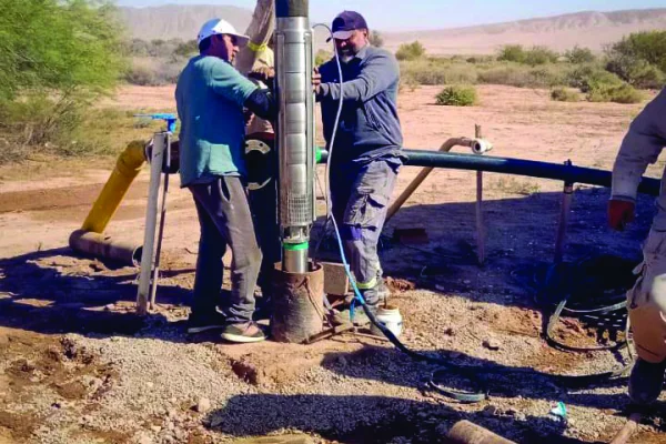 Refuerzan el acceso al agua en zonas rurales del interior riojano