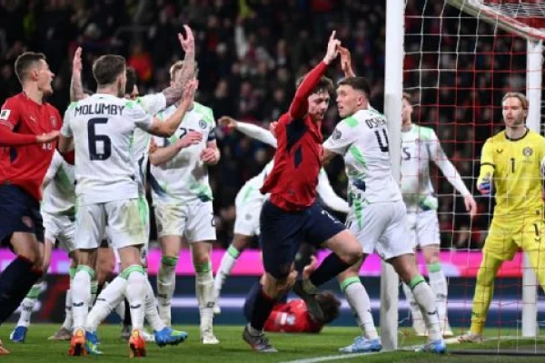 República Checa se lo dio vuelta a Irlanda, ganó por penales y quedó a un paso del Mundial