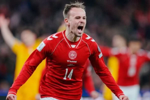 Dinamarca goleó de local a Macedonia del Norte y sueña con el Mundial