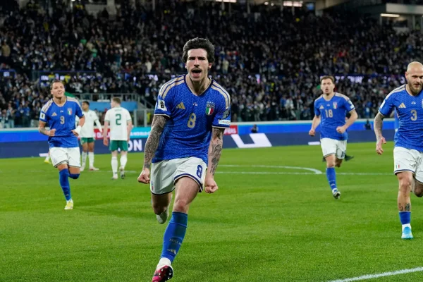 Italia le ganó 2-0 a Irlanda del Norte y jugará la final por el Repechaje al Mundial 2026