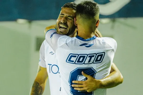 Primera Nacional: Tristán Suárez ganó y alcanzó la punta en la Zona B