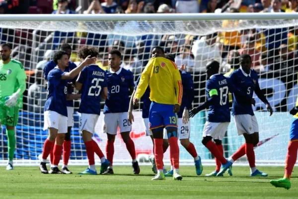 Francia, con suplentes, fue mejor que Colombia y se quedó con un partidazo en Estados Unidos