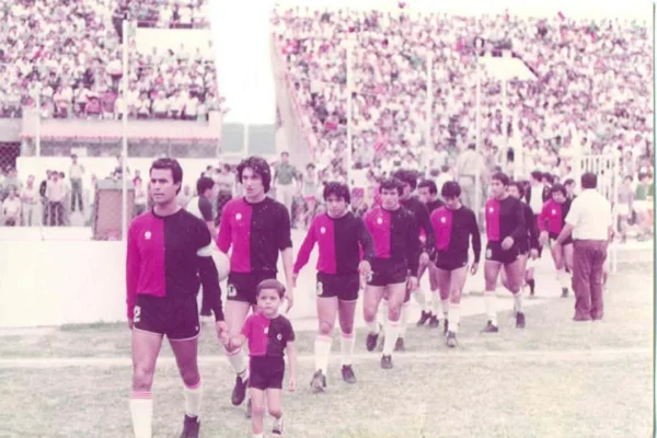 Día histórico: Los hinchas de Andino recuerdan la hazaña de vencer a River Plate