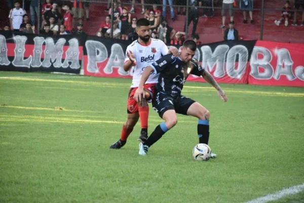Primera Nacional: Defensores de Belgrano empató con Atlético de Rafaela y quedó a un punto del líder Morón