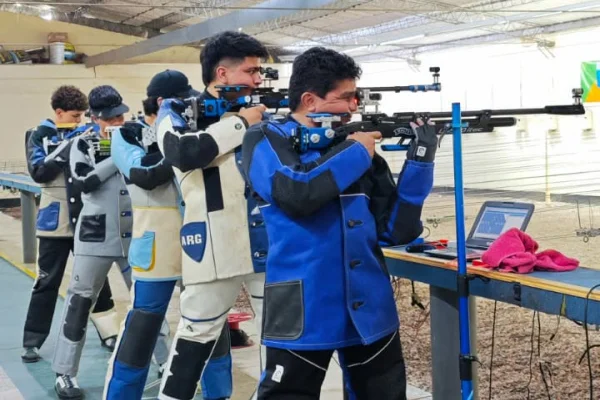 Gran nivel en las pruebas del Anual en Miras Abiertas y FBI