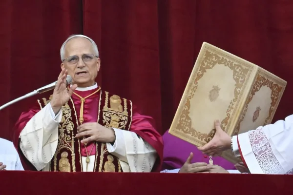 El Papa León XIV dice que espera que Trump busque una “salida” para poner fin a la guerra