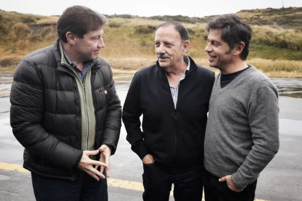 Quintela y Kicillof participan del acto central por Malvinas en Tierra del Fuego