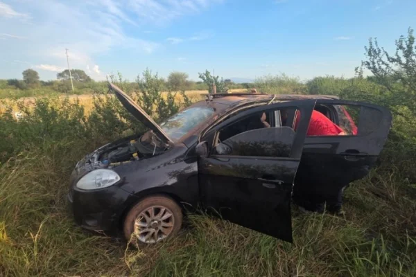 Vuelco en Ruta 27 dejó a una menor internada