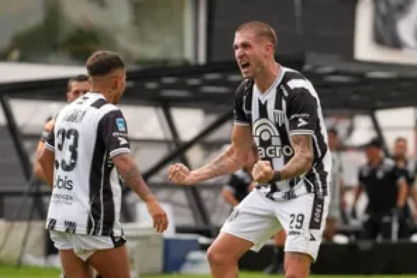 Gimnasia de Mendoza se lo dio vuelta al líder Vélez
