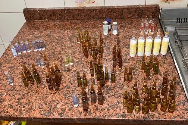 Hallaron muerto a un enfermero en su casa de Palermo: había ampollas de propofol y fentanilo