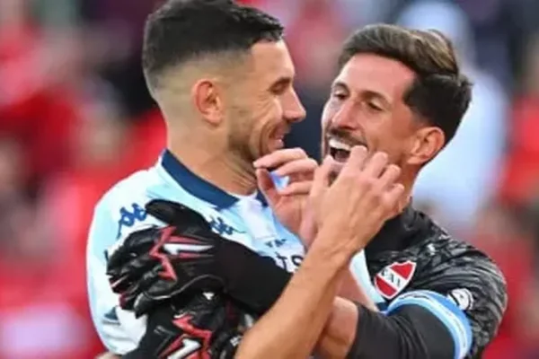 Rodrigo Rey explicó por qué abrazó a Maravilla Martínez tras su penal errado