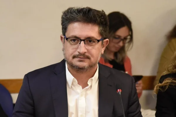 La Rioja pidió a Nación entre $85.000 y $95.000 millones de adelanto tras ser incluida en el esquema nacional