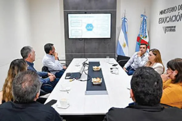 Institutos de Formación Docente desarrollan nueva especialización