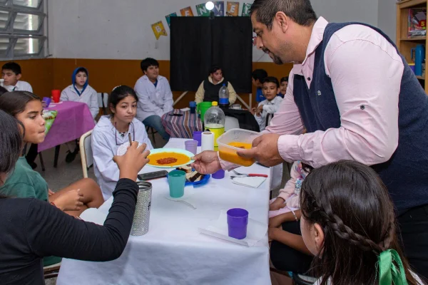La Provincia garantiza la continuidad del programa alimentario escolar