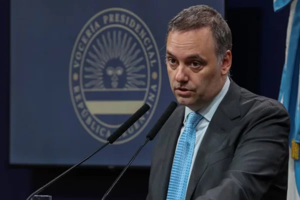 La Justicia avanza en la causa contra Adorni por presunto enriquecimiento ilícito: las cuentas bajo la lupa