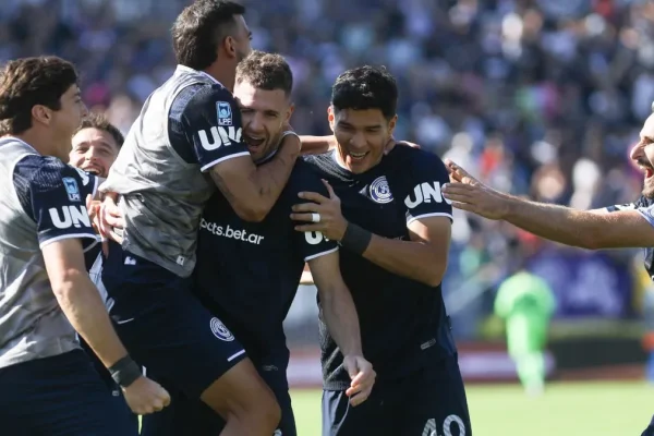 Independiente Rivadavia le ganó a Argentinos Juniors y se afianza como líder de la Zona A