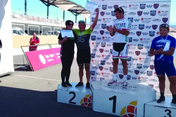 Ciclismo: Ramón Oviedo se subió al podio del Nacional en San Juan