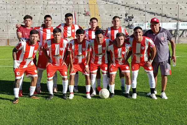 Estudiantes venció a Juventud y avanzó a los cuartos de final en el Torneo Provincial