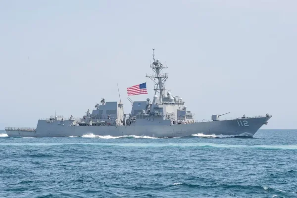 Estados Unidos bloqueará el tráfico marítimo en puertos iraníes