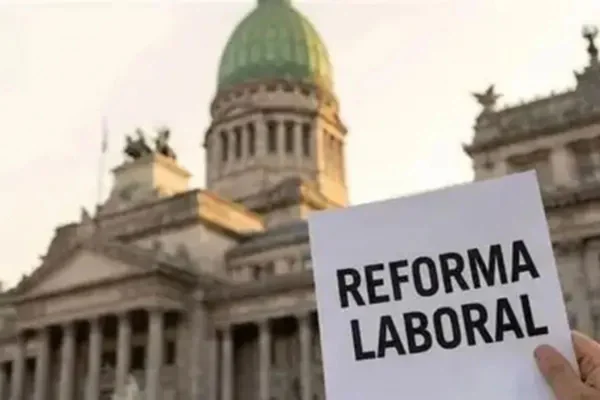 Reforma Laboral: conflicto entre jueces mantiene suspendidos artículos clave de la ley