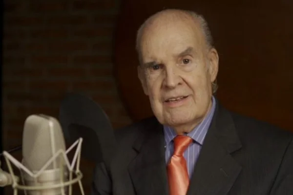 Murió Julio Ricardo, uno de los comentaristas de fútbol más emblemáticos del periodismo deportivo