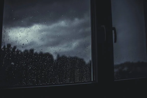 Alerta por lluvias aisladas y vientos para la provincia