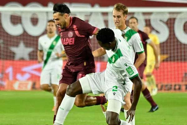 Lanús venció a Banfield con un gol agónico y se adueñó del Clásico del Sur
