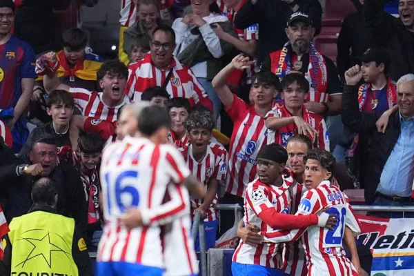 Atlético de Madrid cayó 2 a 1 Barcelona, pero se clasificó a la semifinal de la Champions League