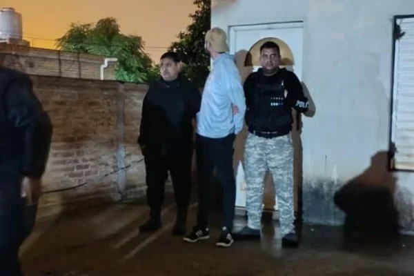 Un sujeto hirió con un cuchillo a su pareja y quedó detenido