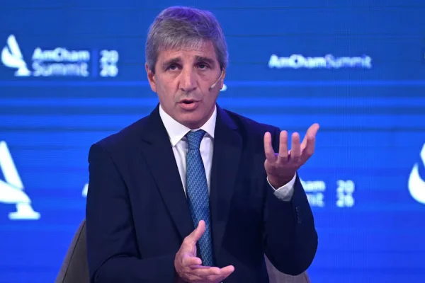 Caputo adelantó en Washington cómo pagará los vencimientos de julio