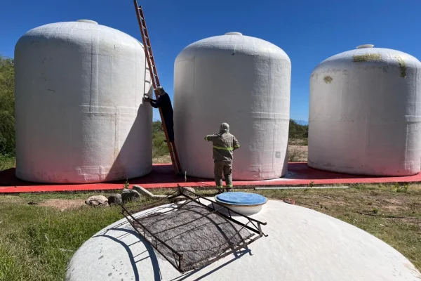 Mejoran el abastecimiento de agua en Punta de los Llanos con obras en la planta potabilizadora