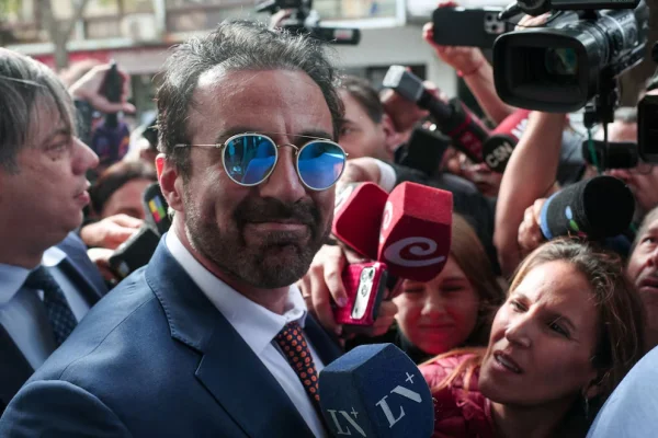 Al borde del llanto, Luque declaró en el juicio por Maradona, se defendió y lamentó su muerte: “Lo amaba”