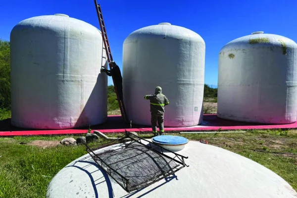 Provincia mejora abastecimiento de agua en Punta de los Llanos