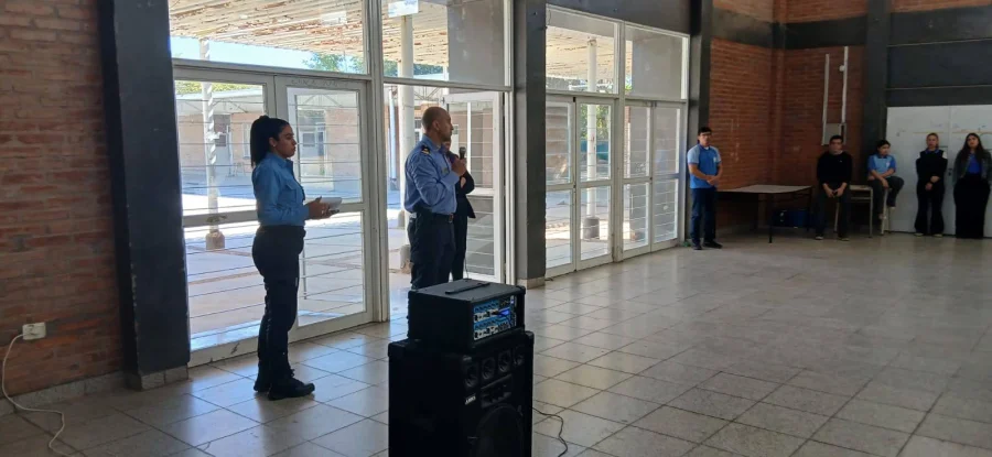 <b>Colegio Parroquial de Los Robles (San Blas de los Sauces) en el interior provincial activ&oacute; protocolo por 
