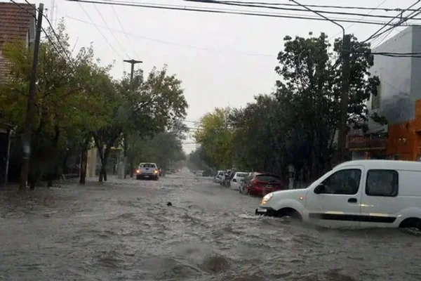 Inundaciones en La Pampa: cayeron 90 milímetros en Santa Rosa