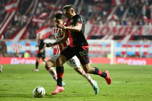 Newell’s le ganó a Unión y continúa saliendo del fondo