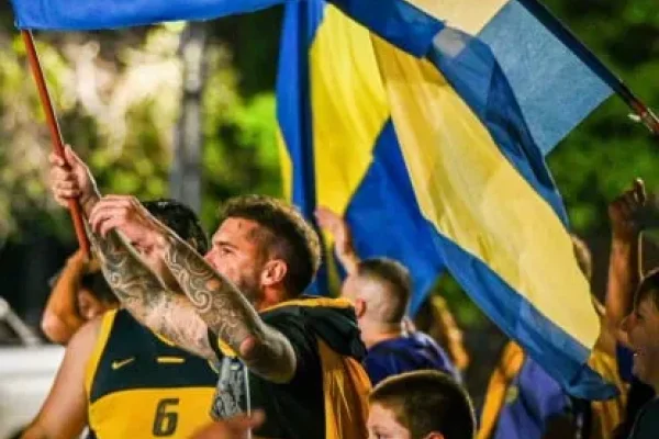 Banderazo de Boca en pleno Núñez: se palpitó el Superclásico ante River