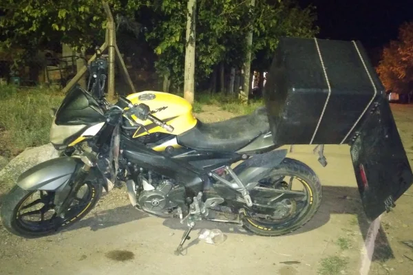 Chocó a un delivery y terminó detenido