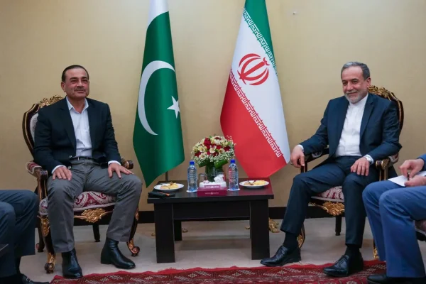 Irán se baja de las negociaciones en Pakistán