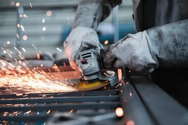 La actividad metalúrgica registró en marzo una caída del 4,1% interanual