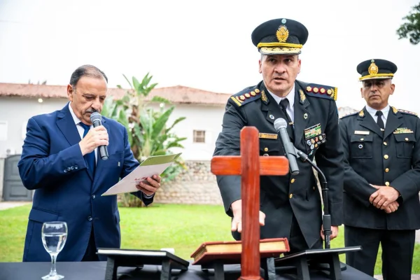 Seguridad: el Ejecutivo renueva la conducción policial y marca su rumbo