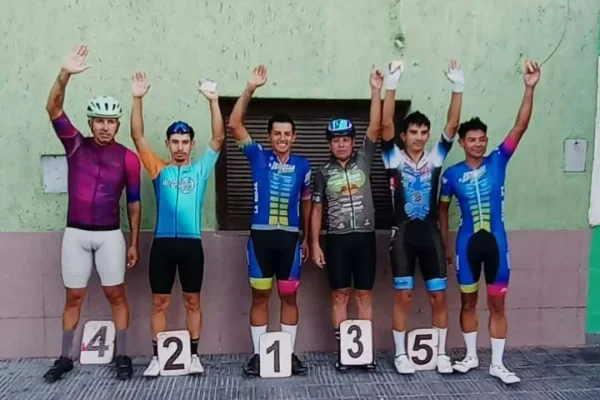 Federico López se impuso en la prueba Doble Kilómetro 45